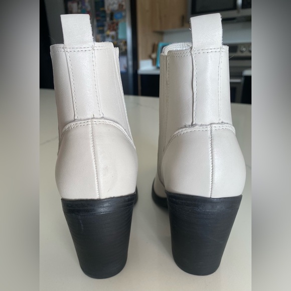 NWOT Marc Fisher Women's Matter Block Heel White Pointed Toe Booties Ankle Boots - Picture 7 of 12